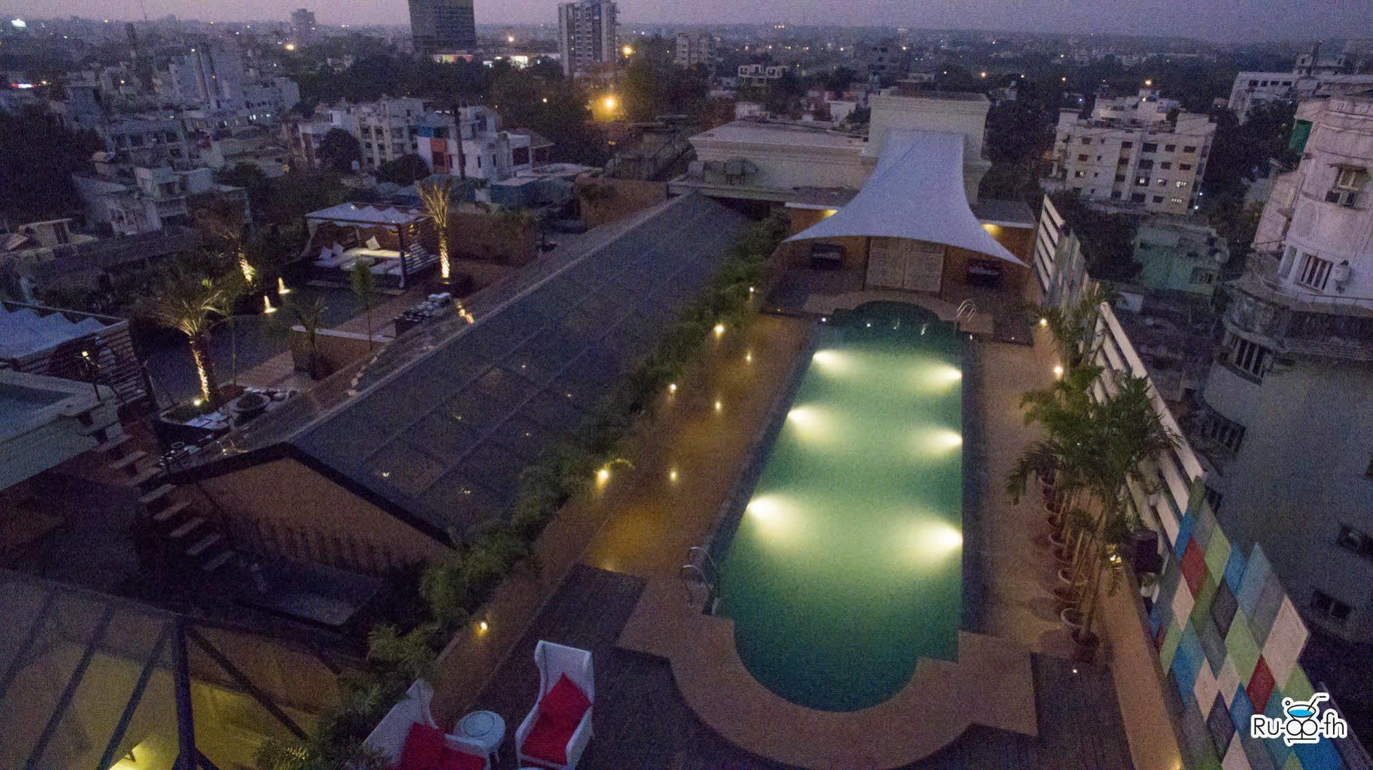 โฮเต็ล ทูลี อิมพีเรียล Hotel นาคปุระ ภายนอก รูปภาพ